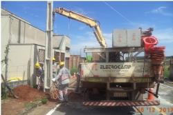 Prefeitura faz ampliação de rede elétrica no Santo Agostinho