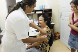 Secretaria de Saúde reforça vacinação contra a febre amarela em Perdigão