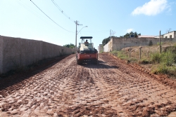 Prefeitura inicia obras de pavimentação asfáltica no Irmãos Rufo